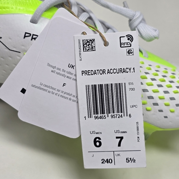 Adidas Predator Accuracy.1 FG Soccer Cleats GZ0035 Mens Size 6 White Black New - Picture 4 of 12